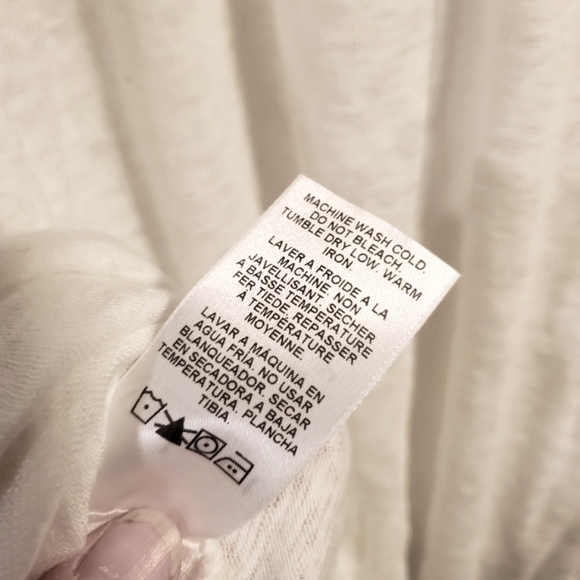 NWT Grahm & Spencer - White Knit Top - Picture 7 of 7